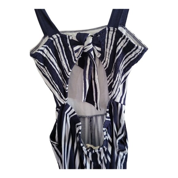 🐼Tucker and Tate Blue Striped Romper (10-12)🐼 - Picture 4 of 4